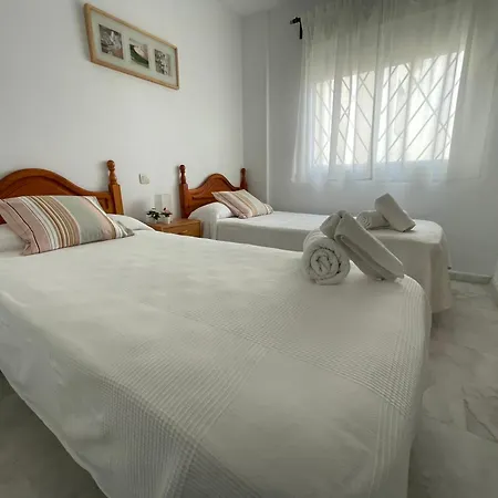 Salix Don Tomas Apartment Estepona Exterior photo